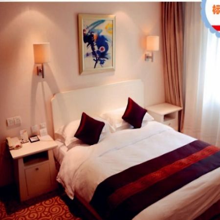 Beijing Spring Hotel Εξωτερικό φωτογραφία